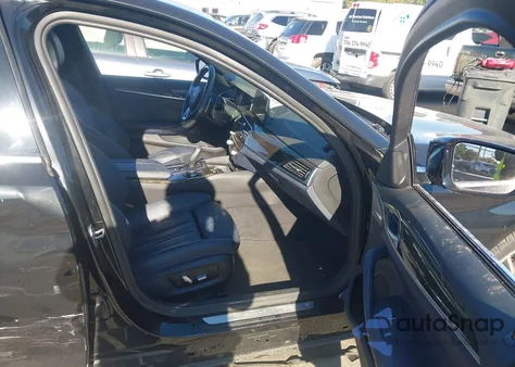 2017 BMW 540I xDrive z USA, uszkodzony, nr VIN WBAJE7C31HG890125